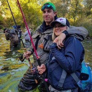 Meet your Posher, Desi